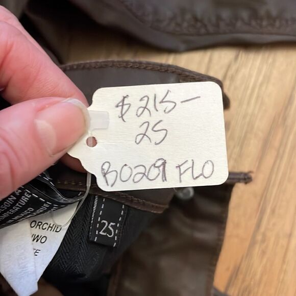 BLACK ORCHID BROWN VEGAN STRETCH LEATHER SKINNY LEG.  NEW - Picture 10 of 14